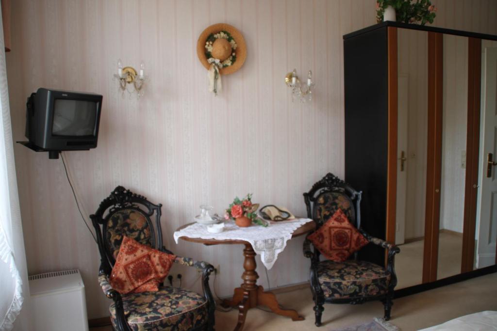Hotel Villa Konigin Luise Bad Pyrmont Zimmer foto
